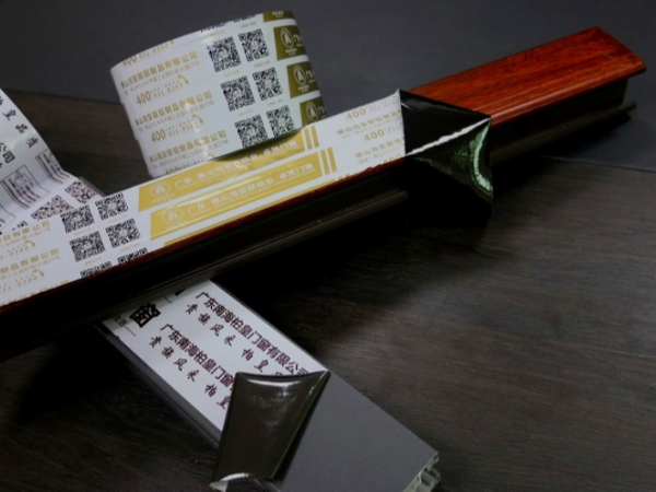 如何合理選擇保護(hù)膜的粘性